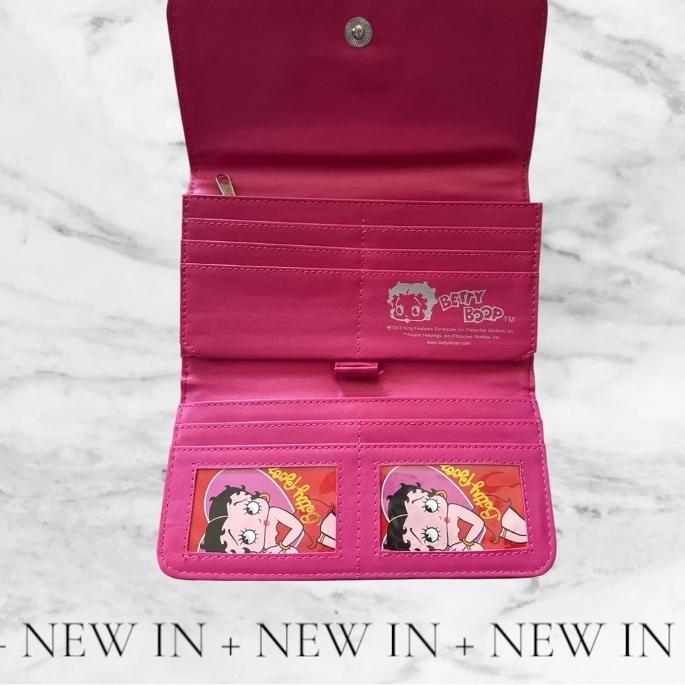 Pre Loved Betty Boop Pink Rhinestone Quilted Wallet • 2013 Collectible